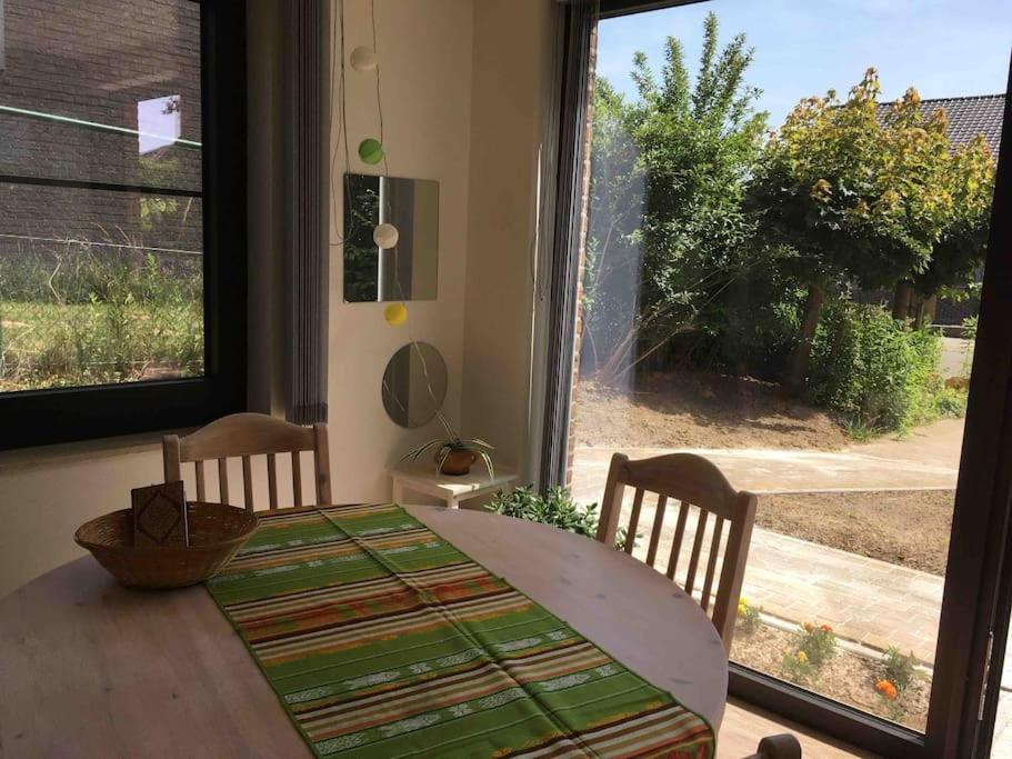 'Het T-Huisje' Volledig Ingerichte Studio 루벤 외부 사진